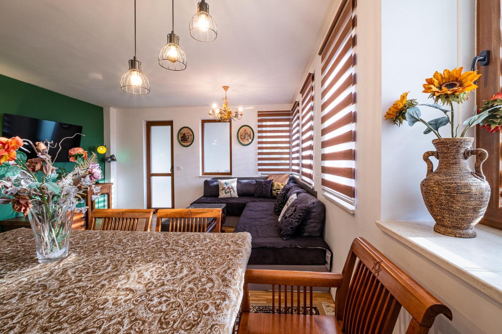 Roman Thermae 2Bdrm Sunny Apartment Warna Exterior foto