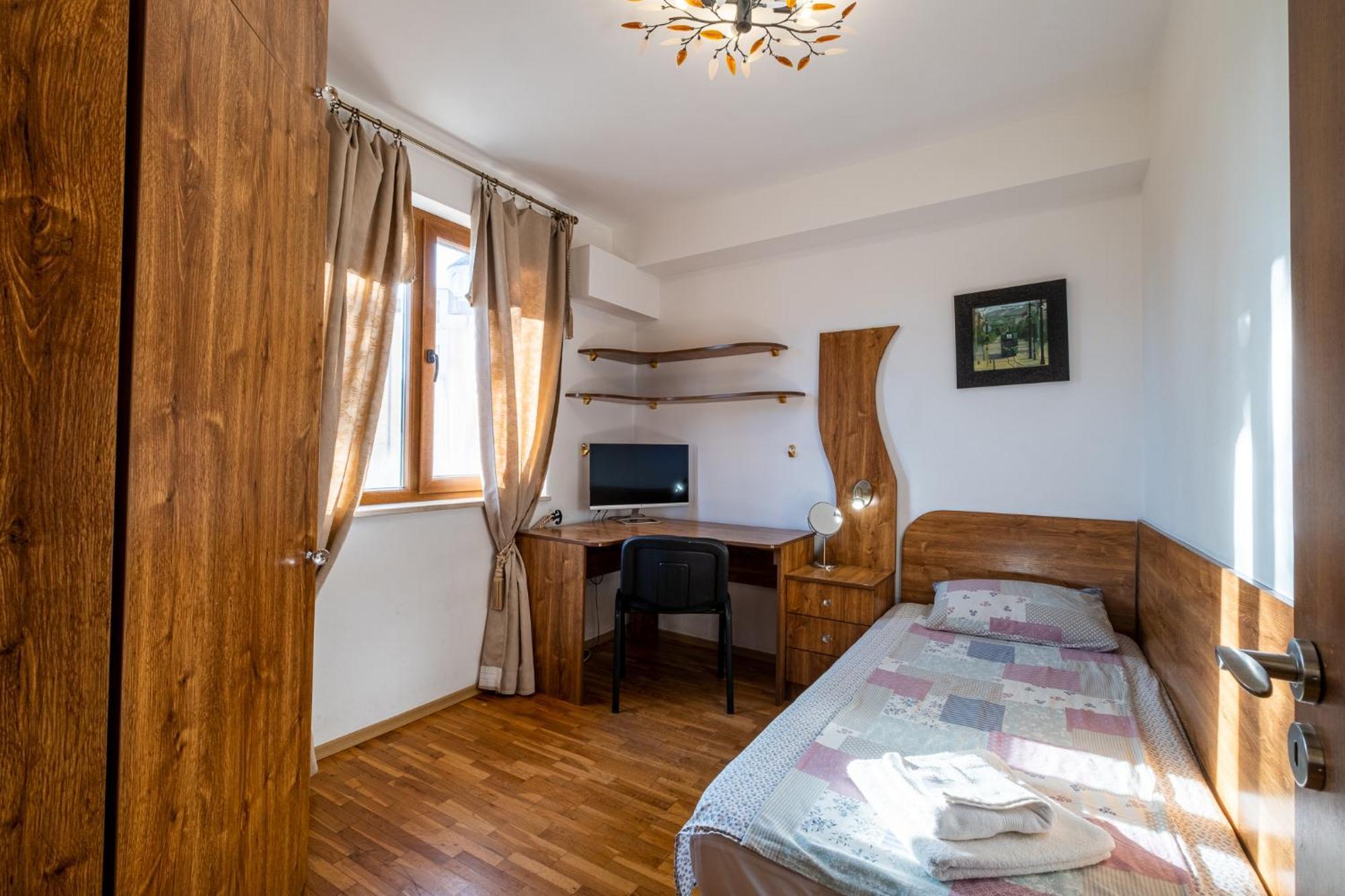 Roman Thermae 2Bdrm Sunny Apartment Warna Exterior foto